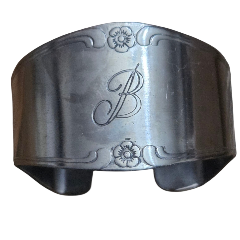 Customcraft Stainless Napkin Rings Monogram "B" Korea Floral Motif Set Of 8